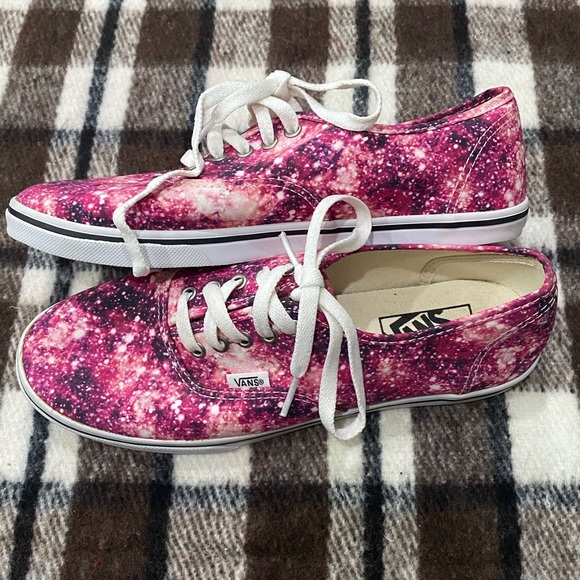 pink cloud vans